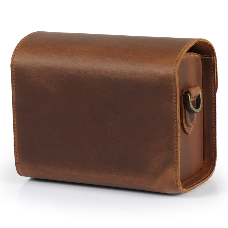 MegaGear Pebble Top Grain Leather Camera Messenger Bag for Mirrorless, Instant and DSLR Cameras