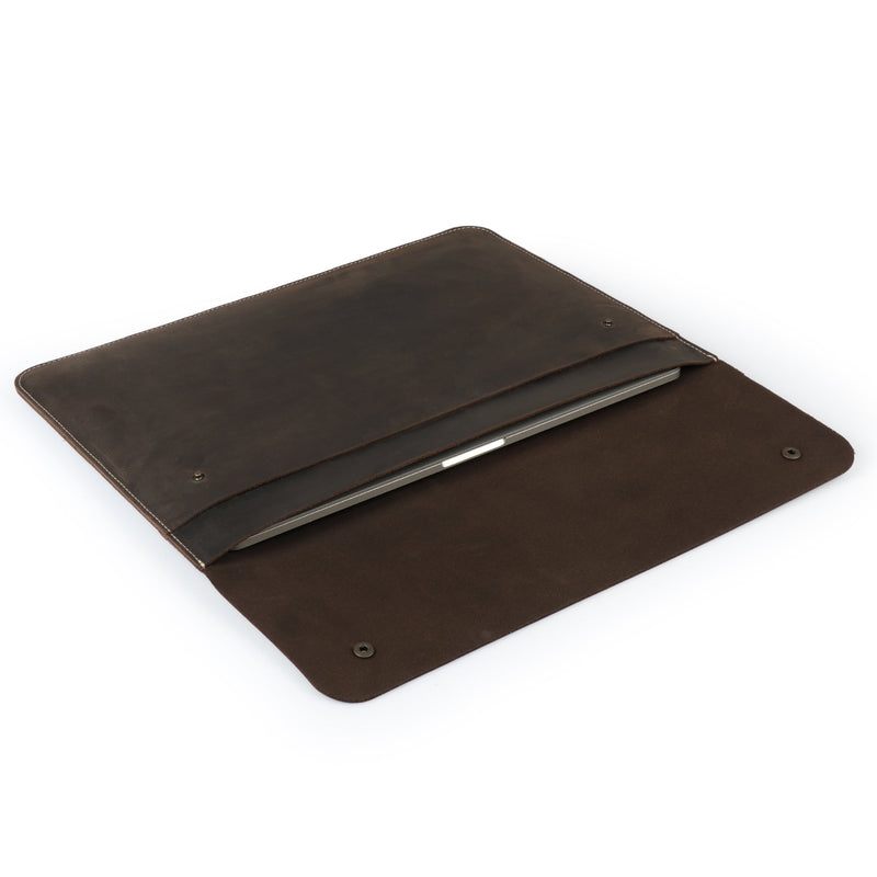 MegaGear Fine Leather and Sleeve Bag for MacBook Pro, MacBook Air and iPad Case