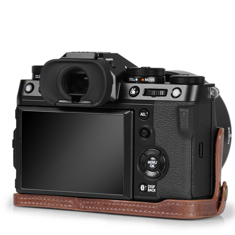 MegaGear Fujifilm X-T5 Ever Ready Genuine Leather Half Camera Case