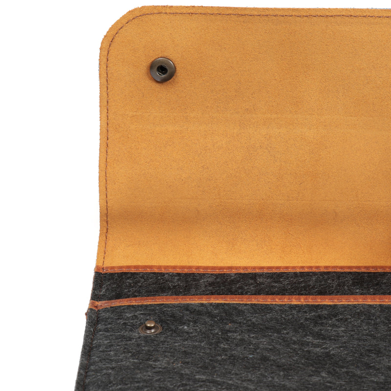 Londo Top Grain Leather Sleeve Bohemian Bag for MacBook Pro MacBook Air and  – MegaGear Store