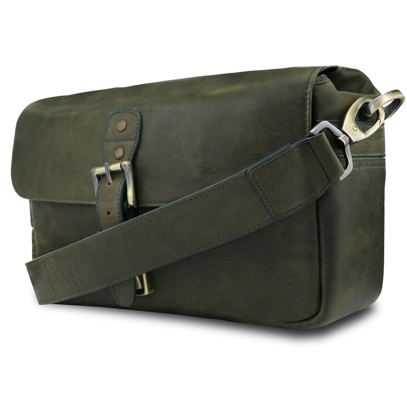 MegaGear Torres Pro Leather Vintage Messenger Bag (Brown) MG1967